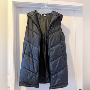Zella Longline Puffer Vest NWOT Hood Zipper Lined Black w/Pockets XS